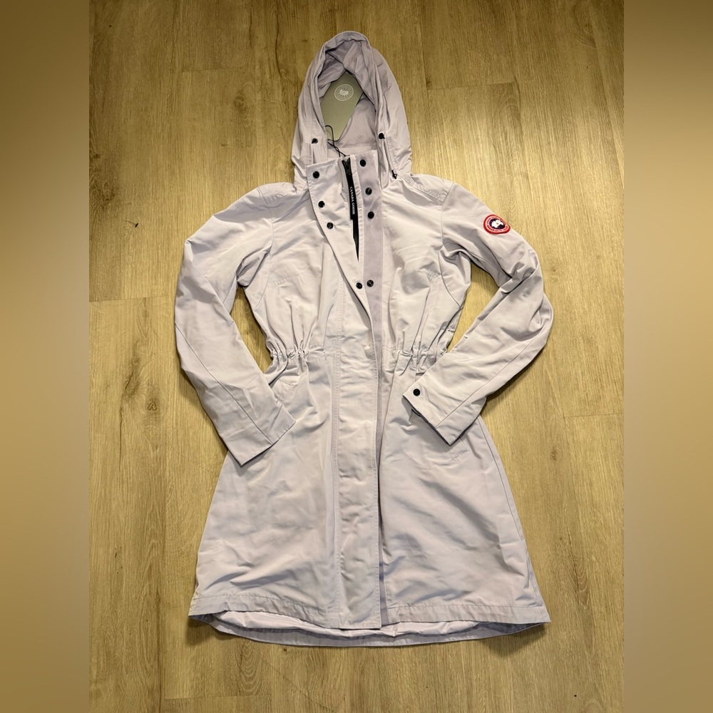 ✨Brand New ✨Canada Goose Women's Hooded Ski Jacket in Light Purple - Picture 8 of 8